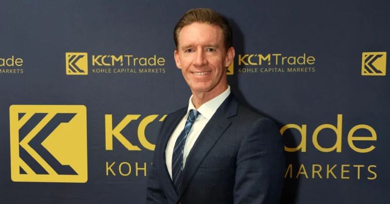 KCM Trade Forex Broker Review Unbiased Look at Their Platform